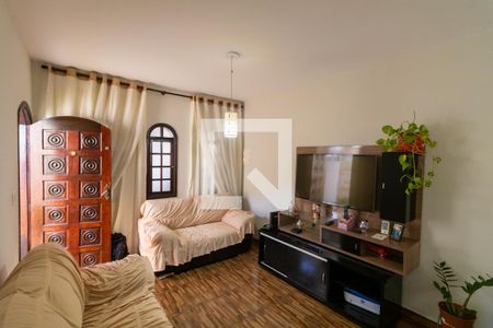 Sala de casa à venda com 3 quartos, 119m² em Vila Paranagua, São Paulo