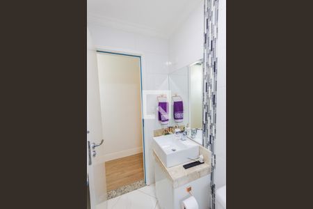Banheiro de apartamento à venda com 3 quartos, 91m² em Campestre, Santo André