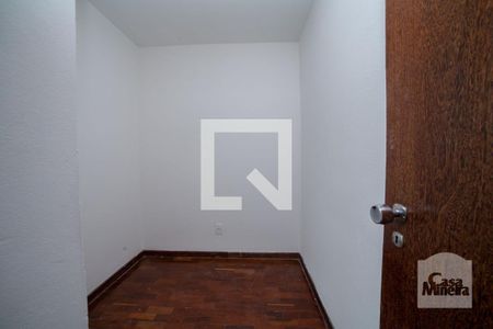 Quarto de apartamento à venda com 4 quartos, 157m² em Serra, Belo Horizonte