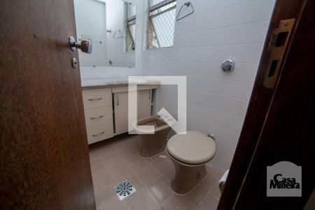 Banheiro de apartamento à venda com 4 quartos, 157m² em Serra, Belo Horizonte