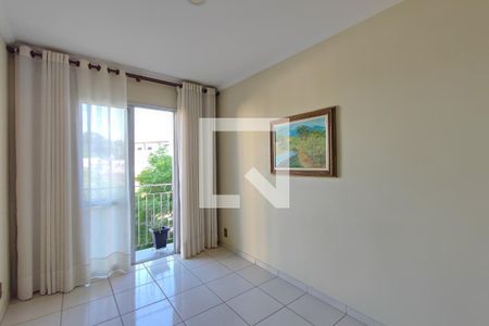 Sala de apartamento à venda com 3 quartos, 62m² em Jardim dos Oliveiras, Campinas