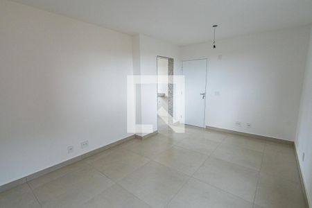 Sala de apartamento à venda com 3 quartos, 70m² em Santa Terezinha, Belo Horizonte