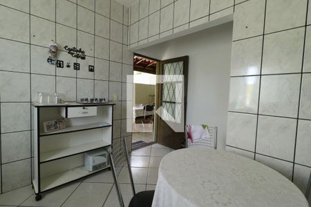 Cozinha de casa para alugar com 1 quarto, 150m² em Tabajaras, Uberlândia