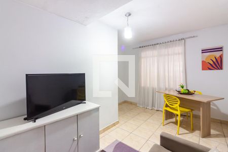 Sala 1 de casa à venda com 4 quartos, 125m² em Cidade das Flores, Osasco