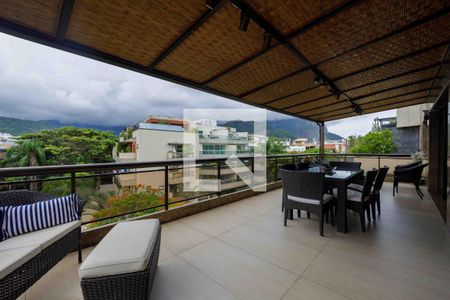 Varanda de apartamento à venda com 5 quartos, 620m² em Barra da Tijuca, Rio de Janeiro
