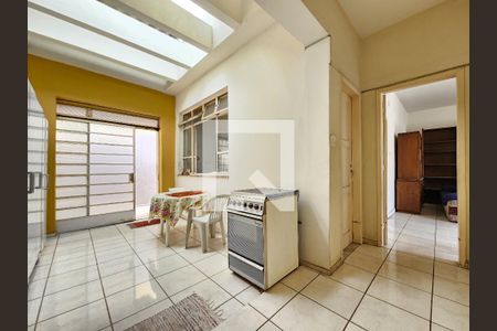 Casa à venda com 384m², 4 quartos e 4 vagas Casa à venda com 384m², 4 quartos e 4 vagasAntisala 1 andar