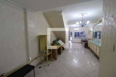 Sala de casa à venda com 3 quartos, 240m² em Jardim Japão, São Paulo
