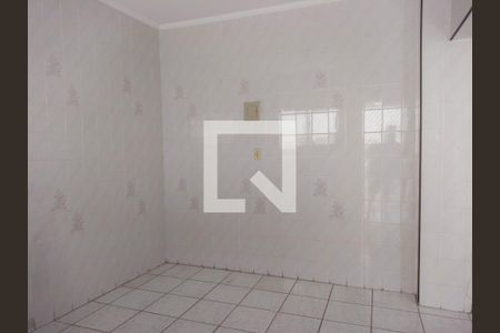 Cozinha de apartamento para alugar com 1 quarto, 50m² em Cidade Ocian, Praia Grande