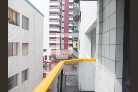 varanda da sala de apartamento para alugar com 1 quarto, 50m² em Cidade Ocian, Praia Grande