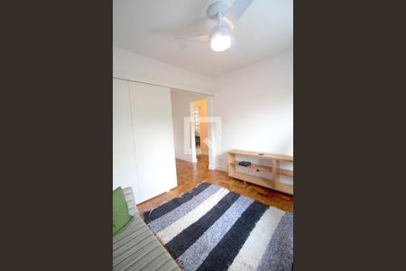 Sala/Quarto de apartamento para alugar com 2 quartos, 51m² em Alto de Pinheiros, São Paulo