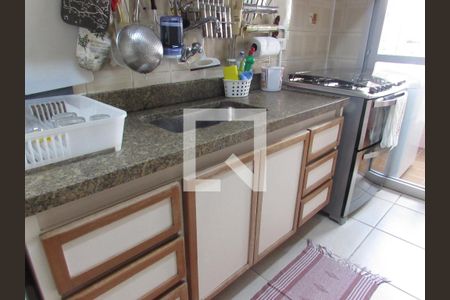 Cozinha de apartamento à venda com 2 quartos, 65m² em Vila Progredior, São Paulo