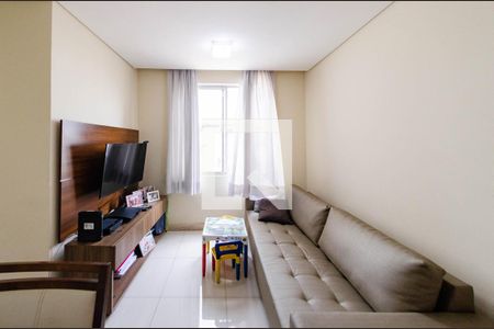 Sala de apartamento à venda com 2 quartos, 51m² em Carlos Prates, Belo Horizonte