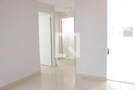 Sala de apartamento para alugar com 2 quartos, 43m² em Parque Ipê, São Paulo