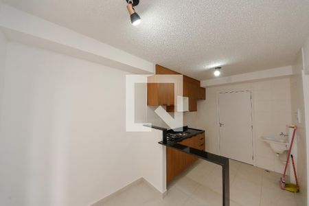 Sala/Cozinha de apartamento à venda com 1 quarto, 32m² em Vila Ema, São Paulo