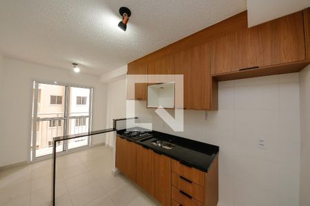 Sala/Cozinha de apartamento à venda com 1 quarto, 32m² em Vila Ema, São Paulo