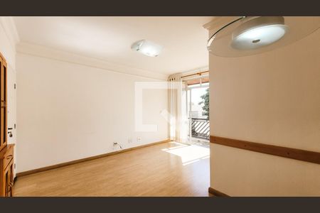 Sala de apartamento para alugar com 2 quartos, 70m² em Parque São Quirino, Campinas