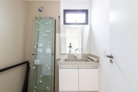 Banheiro de apartamento à venda com 1 quarto, 48m² em Moema, São Paulo