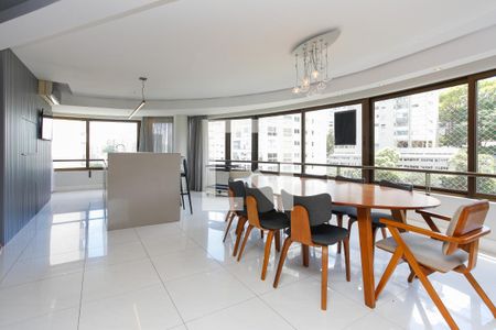 Sala de apartamento à venda com 3 quartos, 260m² em Bela Vista, Porto Alegre