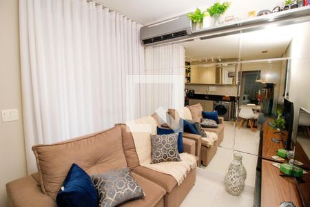 Sala de apartamento à venda com 1 quarto, 42m² em Lourdes, Belo Horizonte