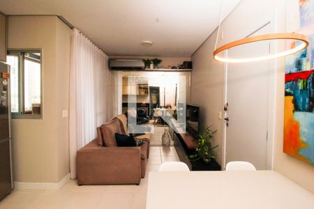 Sala de apartamento à venda com 1 quarto, 42m² em Lourdes, Belo Horizonte