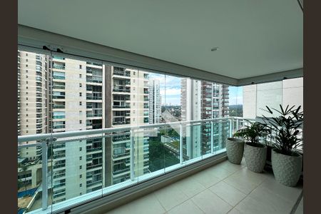 Sacada de apartamento à venda com 2 quartos, 59m² em Campo Belo, São Paulo