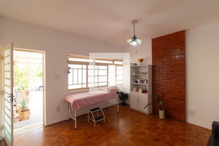 Sala de casa para alugar com 3 quartos, 210m² em Jardim Ouro Branco, Campinas