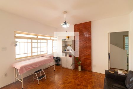 Sala de casa para alugar com 3 quartos, 210m² em Jardim Ouro Branco, Campinas