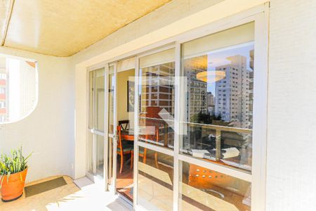 Varanda de apartamento para alugar com 3 quartos, 192m² em Vila Uberabinha, São Paulo