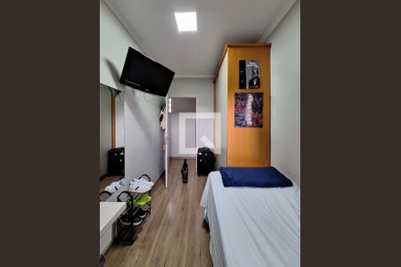 Quarto 2 de casa à venda com 3 quartos, 189m² em Chora Menino, São Paulo