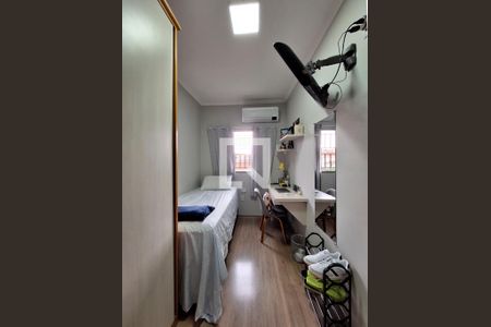 Quarto 2 de casa à venda com 3 quartos, 189m² em Chora Menino, São Paulo