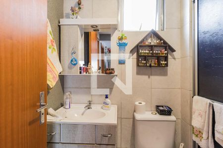 Banheiro de apartamento à venda com 2 quartos, 60m² em Parque Santa Fé, Porto Alegre