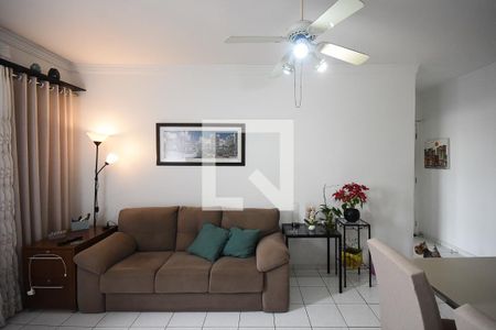 Sala de apartamento para alugar com 2 quartos, 62m² em Vila Santa Luzia, Taboão da Serra