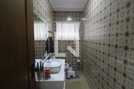 Lavabo de casa à venda com 3 quartos, 176m² em Cupecê, São Paulo