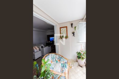 Apartamento à venda com 121m², 3 quartos e 3 vagas Apartamento à venda com 121m², 3 quartos e 3 vagasVaranda