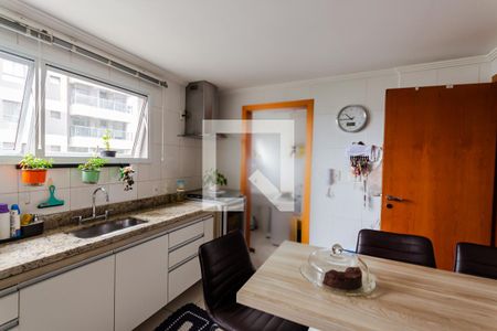 Apartamento à venda com 121m², 3 quartos e 3 vagas Apartamento à venda com 121m², 3 quartos e 3 vagasCozinha