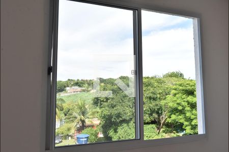 Janela do Quarto 1 de apartamento para alugar com 2 quartos, 48m² em Campo Grande, Rio de Janeiro