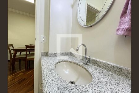 Lavabo de casa para alugar com 1 quarto, 100m² em Vila Fachini, São Paulo