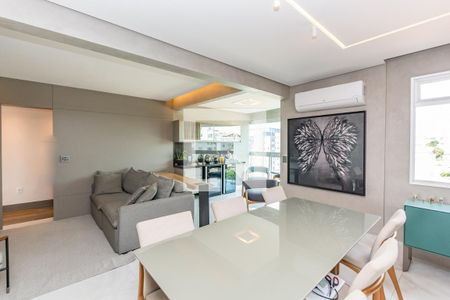 Sala de apartamento à venda com 3 quartos, 125m² em Padre Eustáquio, Belo Horizonte