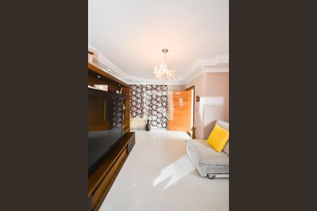 Sala de casa para alugar com 2 quartos, 160m² em Vila Irmaos Arnoni, São Paulo