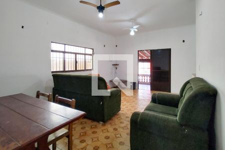 Sala de casa para alugar com 4 quartos, 158m² em Vila Tupi, Praia Grande