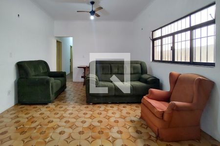 Sala de casa para alugar com 4 quartos, 158m² em Vila Tupi, Praia Grande