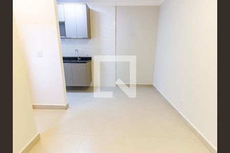 Sala de apartamento para alugar com 1 quarto, 30m² em Vila Bertioga, São Paulo