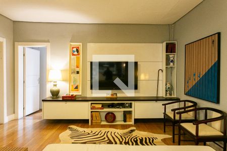 Sala de TV de casa à venda com 4 quartos, 330m² em Cidade Mãe do Céu, São Paulo
