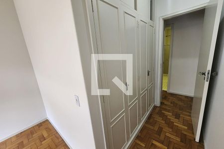 Suíte de apartamento à venda com 3 quartos, 130m² em Laranjeiras, Rio de Janeiro