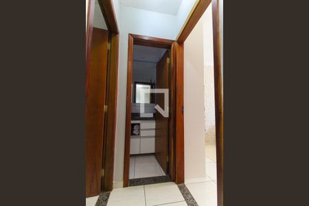 Hall de casa de condomínio à venda com 2 quartos, 65m² em Vila Campanela, São Paulo