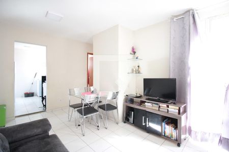 Sala de apartamento para alugar com 2 quartos, 50m² em Frei Leopoldo, Belo Horizonte