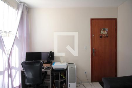 Sala de apartamento para alugar com 2 quartos, 50m² em Frei Leopoldo, Belo Horizonte