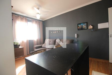 Apartamento à venda com 43m², 2 quartos e 1 vagaSala