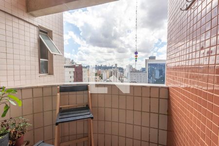 Varanda de apartamento à venda com 1 quarto, 38m² em São Pedro, Belo Horizonte