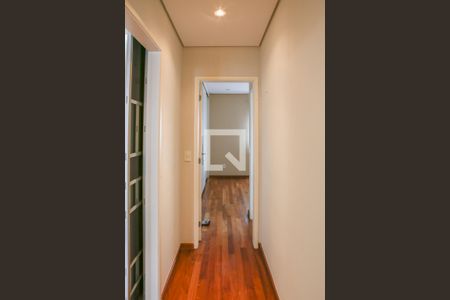 Corredor de apartamento para alugar com 2 quartos, 109m² em Perdizes, São Paulo